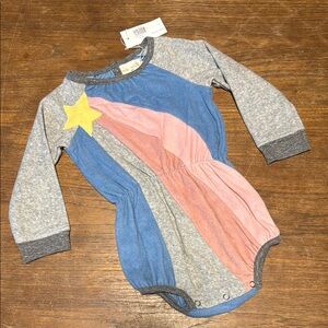 NWT Miki Miette Star Bright Long Sleeve Bubble Romper, pink blue shooting star
